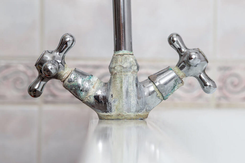 Hard Water Buildup Problems And Solutions Reddi Plumbing